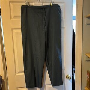 Women’s Dark Green Pants